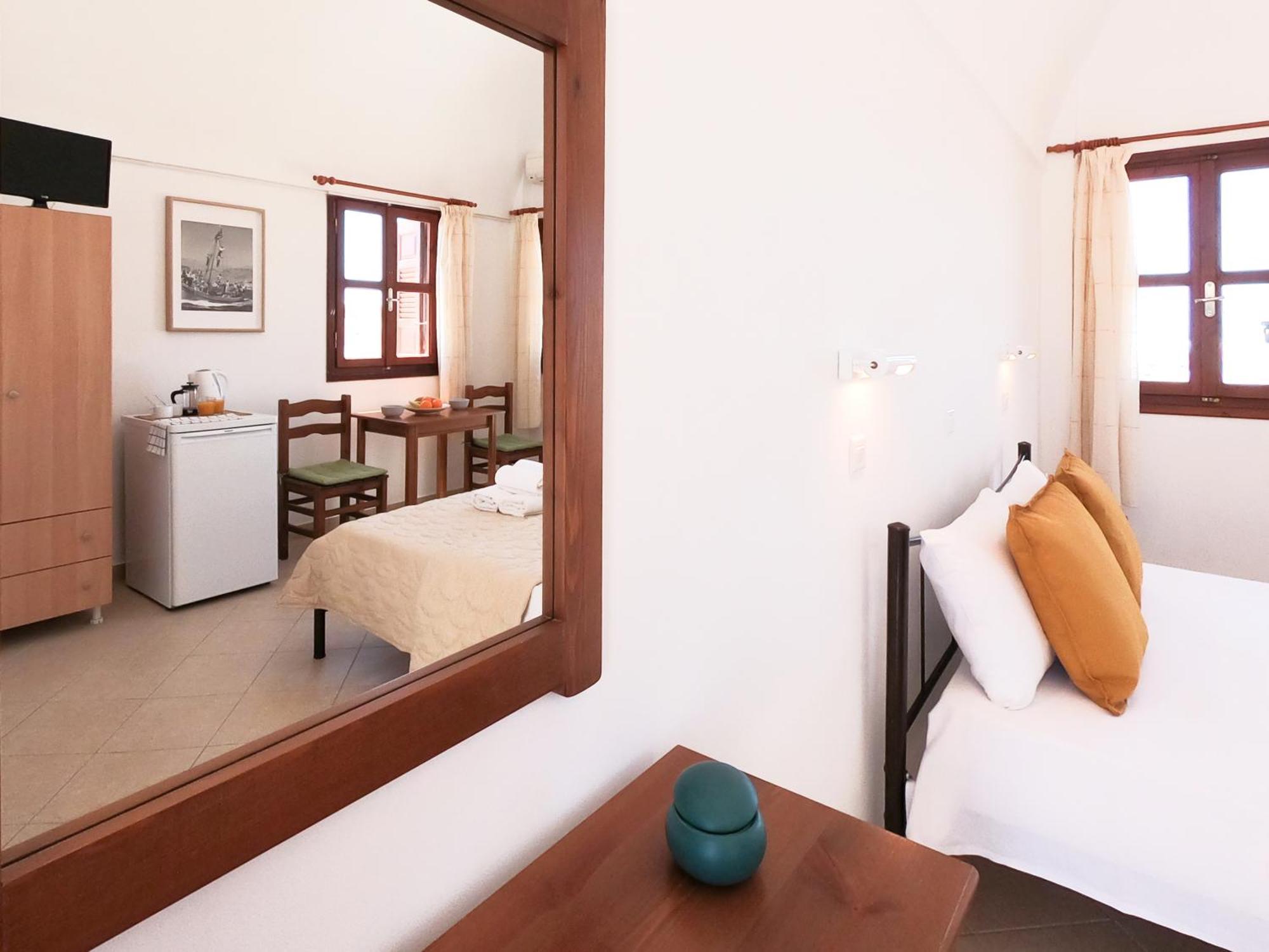 Almyra Villa Периса Екстериор снимка